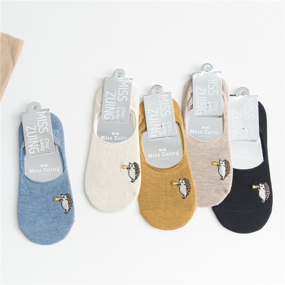 5 Pairs Women Hedgehog No Show Ankle Socks - Picture 2 of 8
